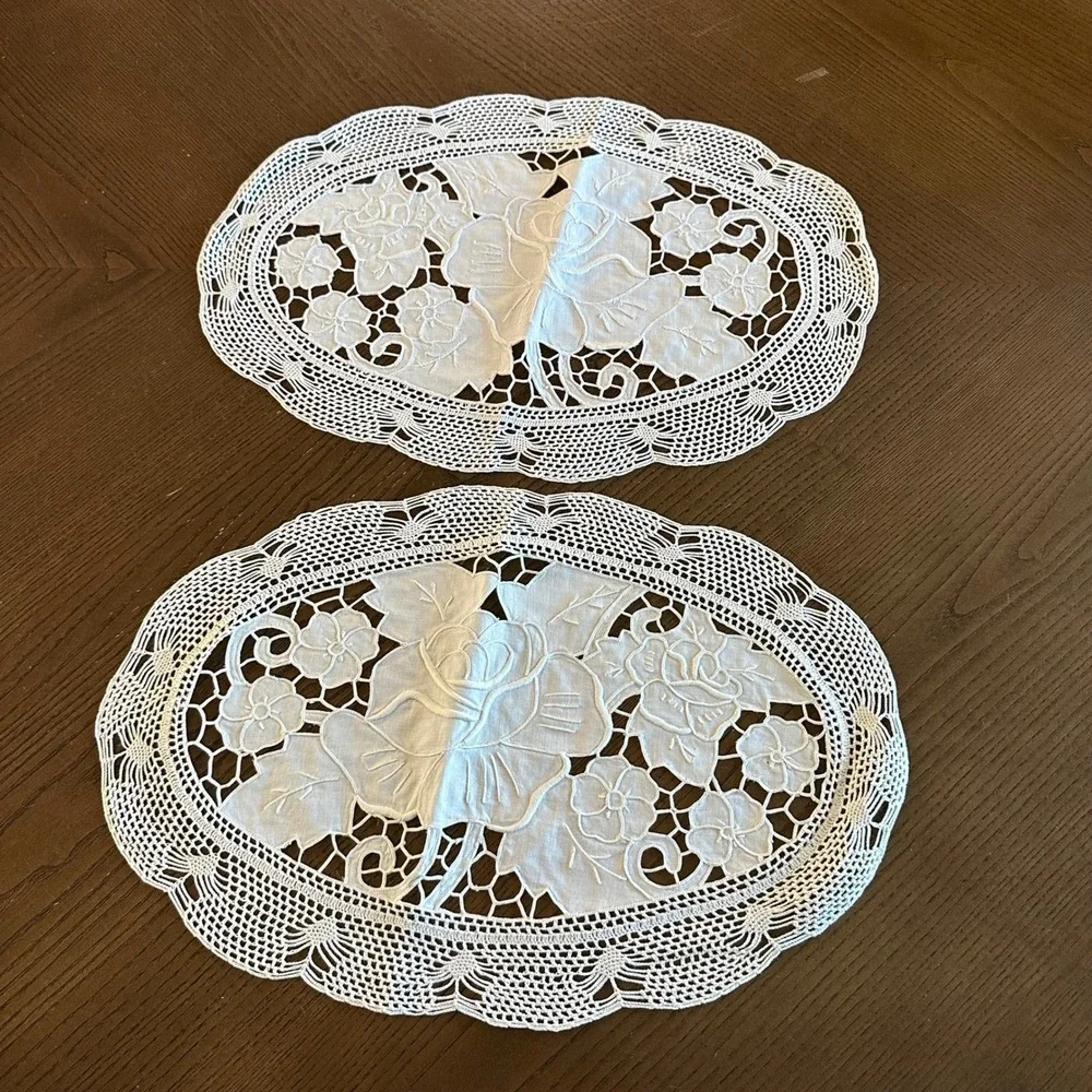 Vintage White Lace Oval Doilies Set of 2 Floral Rose Embroidered 18x12 Inch